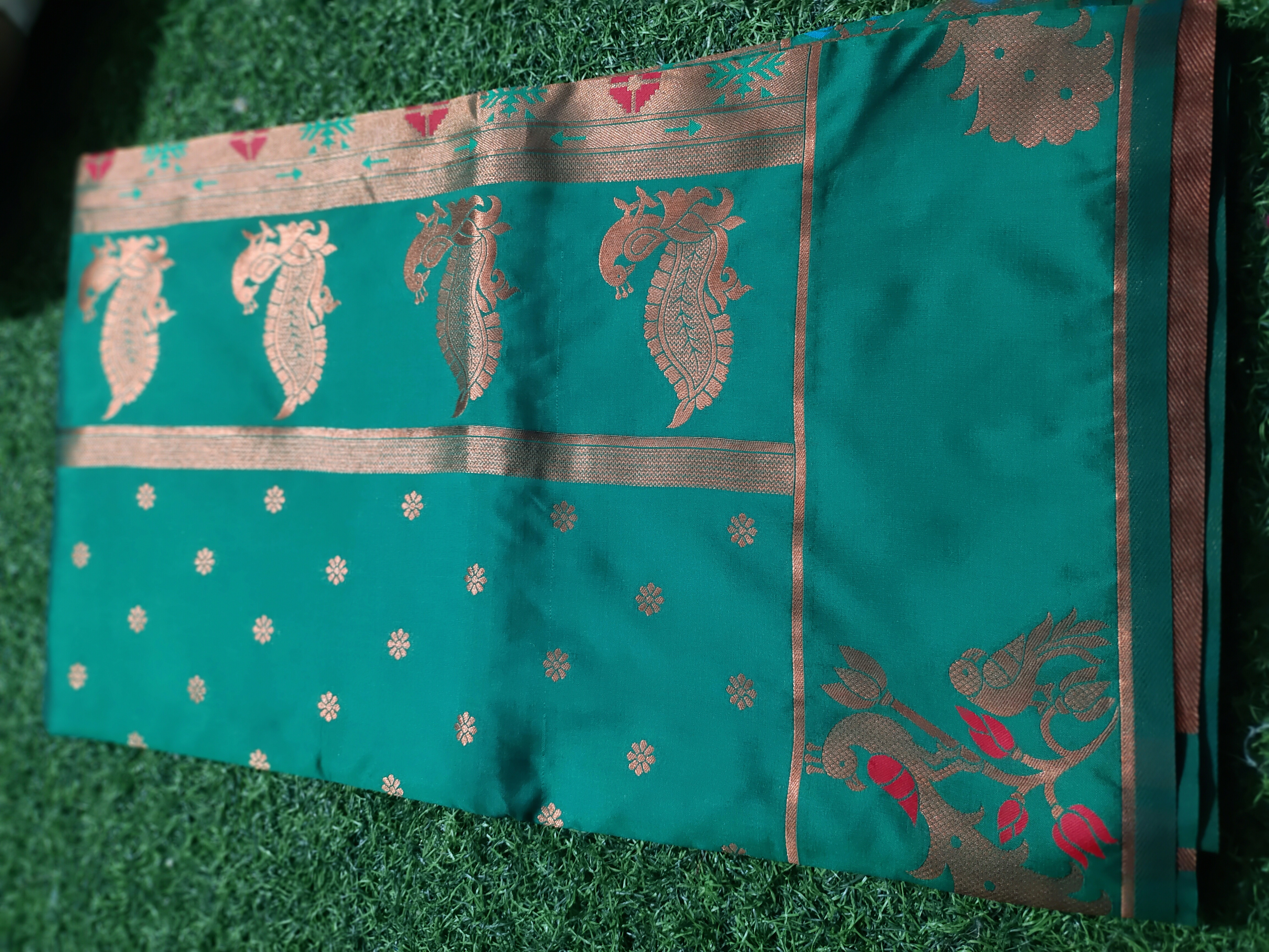 savariya pattu